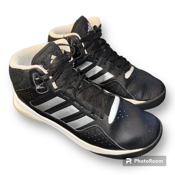 Men’s Adidas basketball shoes size 10.5 - Picture 1 of 7